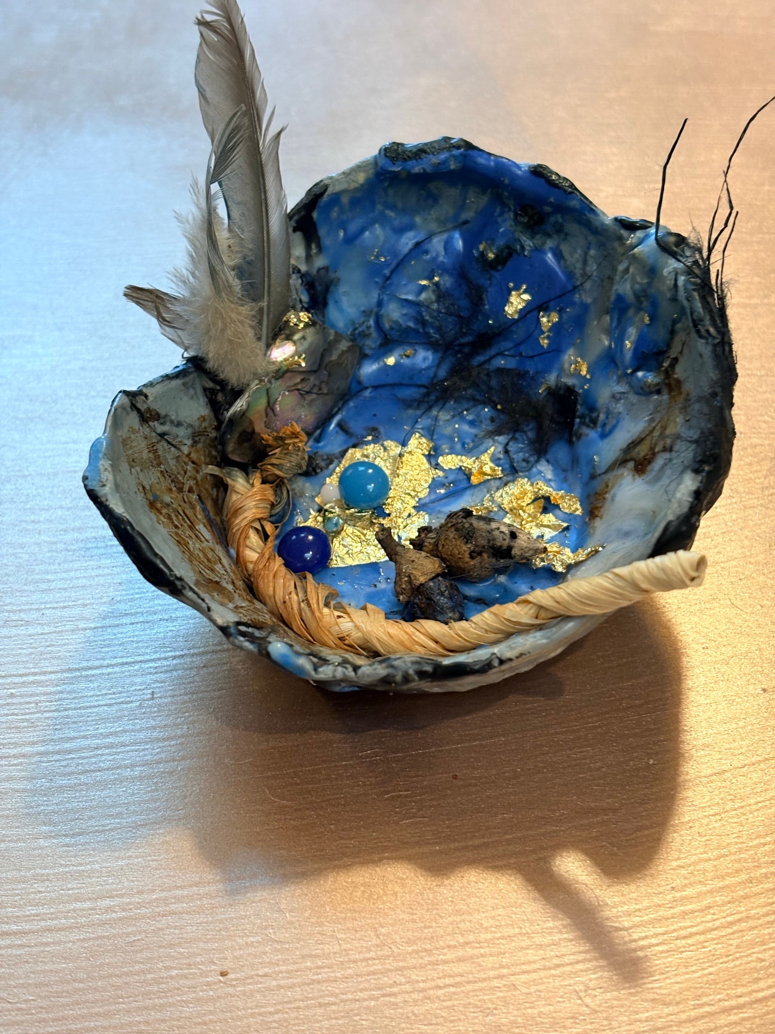 Vessel in  paper clay